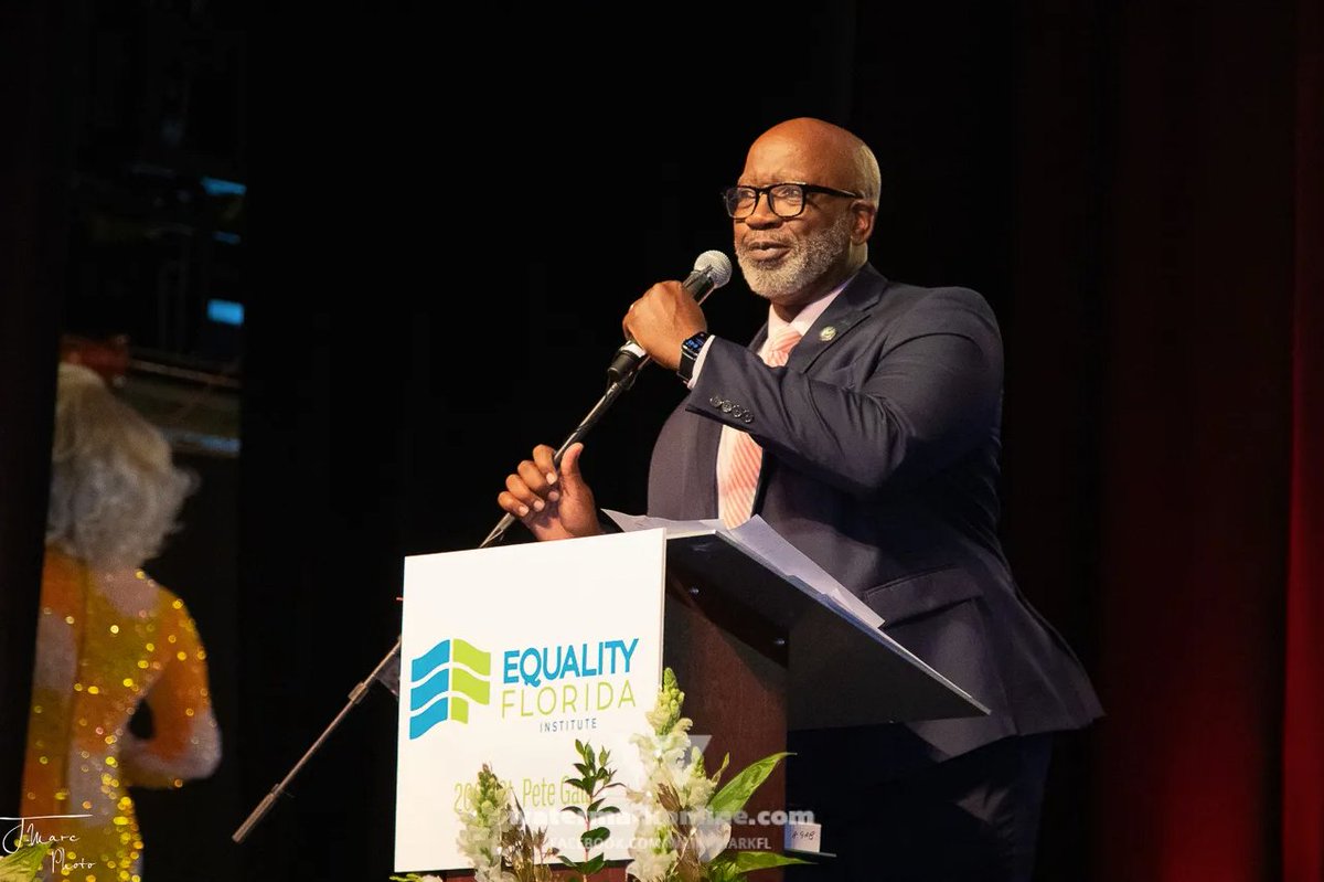 MayorKenWelch's tweet photo. Congratulations to @equalityfl for raising a record $1 million at its annual gala. I'm proud to stand with Equality Florida and amplify inclusivity in our city. #WeAreStPete #InclusiveProgress https://t.co/9HT4Rz0l0P