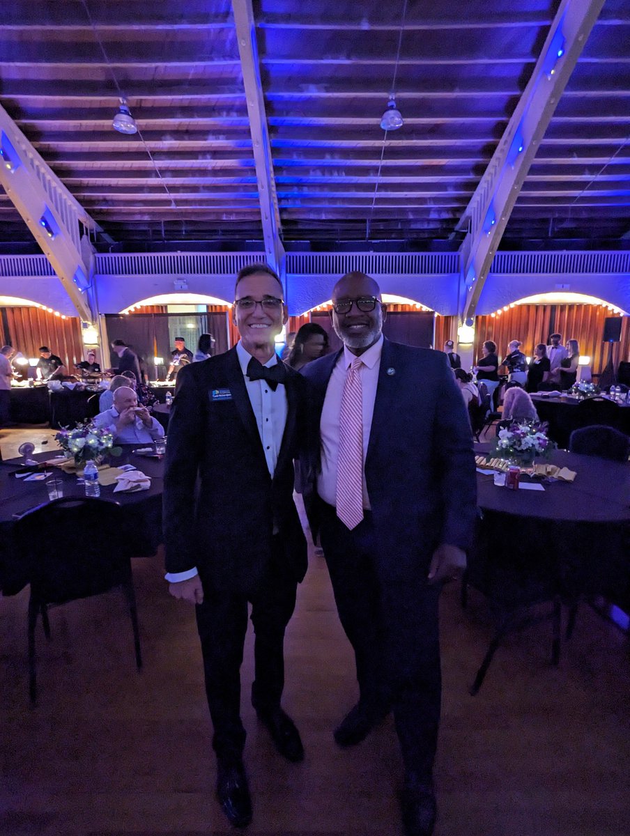 MayorKenWelch's tweet photo. Congratulations to @equalityfl for raising a record $1 million at its annual gala. I'm proud to stand with Equality Florida and amplify inclusivity in our city. #WeAreStPete #InclusiveProgress https://t.co/9HT4Rz0l0P