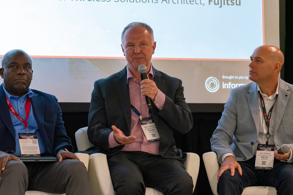 EricssonNA's tweet photo. @ericsson @Dell "Between Cloud RAN, the automation and the Open Fronthaul, everything is coming together and they are the key enablers for the industrialization of Open RAN." https://t.co/y54ksnv5Ab