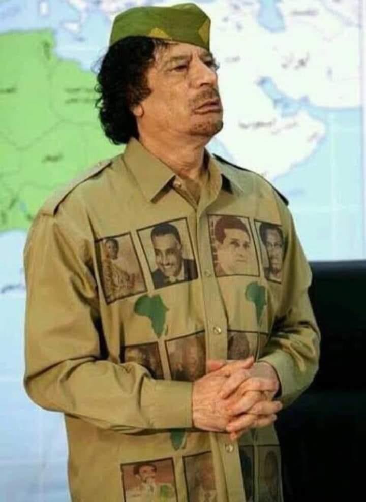 Most of Muammar Gaddafi's attire were branded with the map of Africa. Some of his attire were branded with images of historical African revolutionary leaders like Nelson Mandela 🇿🇦Julius Nyerere 🇹🇿 Patrice Lumumba🇨🇩 Kwame Nkrumah 🇬🇭Kenneth Kaunda 🇿🇲 Thomas Sankara 🇧🇫 among