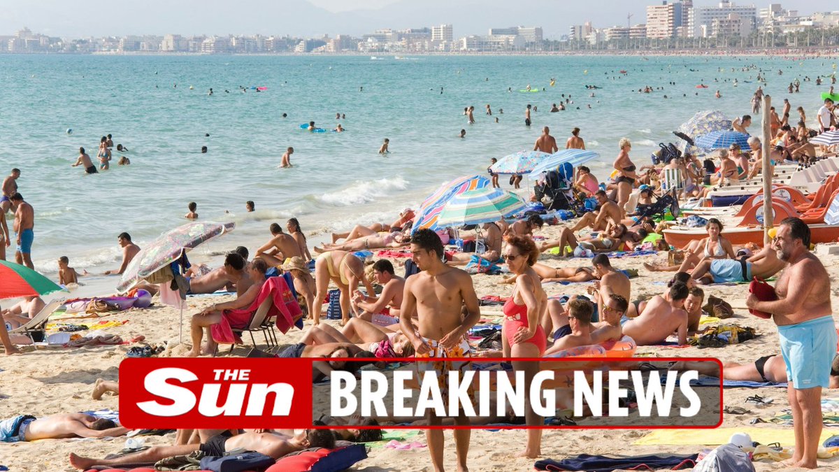 One dead and ten feared trapped after 'building collapsed' at Majorca beach club thesun.co.uk/news/28101196/…