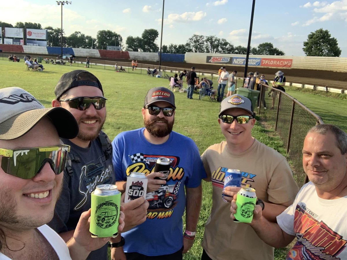 DT_RRracin's tweet photo. Episode 141 = 🆙
◾️A recap from @HauteTrack - Tony Hulman Classic
◾️Results: USAC, WoO in Ohio, HL in NY, and more!
◾️Charlie has a double header at @Outback, @SonkaIrishPub, @Popeyes, + more 🍔🥡
Listen here: https://t.co/4wkc3iCjnh
🟩https://t.co/gDMM6pO3dP https://t.co/wmBIKQtVyP