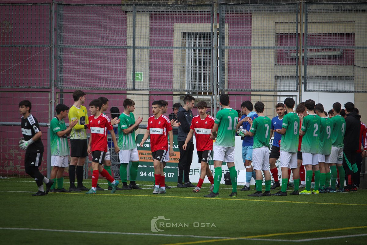 DanokBatClub's tweet image. 🆕 OFICIAL | La @EFF_FVF entegará los dos trofeos de Campeones de Liga al Juvenil A y Juvenil B

📌 Mallona
🕐 Sábado 13:00h
Copa 🆚 @CDBetono 

Itxaroten zaituztegu!

¡Os esperamos!