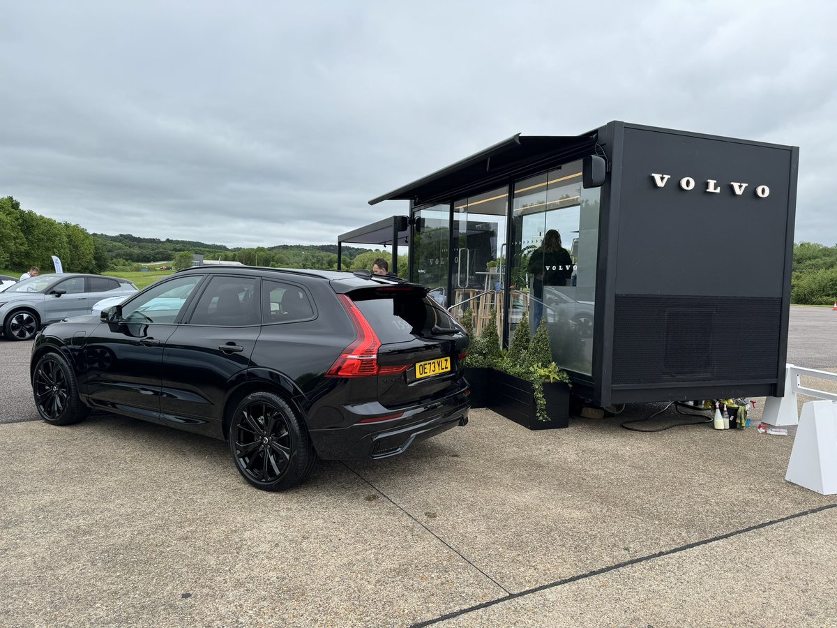 Another great <a href="/SMMT/">SMMT</a> Test Day. Despite all the new metal, the 262C was still the star of our stand. So lovely to catch up with so many people today, but absolutely knackered now.  Looking forward to six days off!