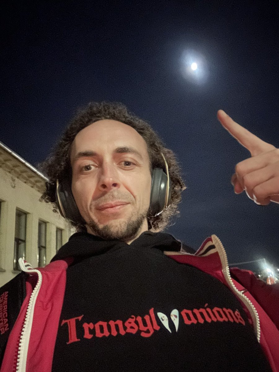 dogethecount's tweet photo. Guess where we’re going @transylvan1ans family? 🚀🌕
With our biggest #TransylvaniansII collector holding a staggering 9% of the supply with 60 assets out of a total of 666 , a diamond hands, big respect @eckpeck brother 🫡
https://t.co/yo2T8uMmQo
#crofam #web3 #nftfamily #fftb #bornbrave #Transylvanians #Transylvania #NFTRomania