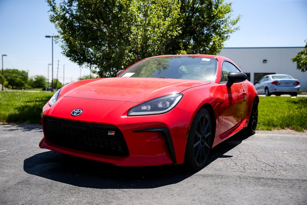 YarkToyota's tweet photo. Thrill-seeker’s delight. The Toyota GR86’s fierce handling and exhilarating 2.4L boxer engine enhance every second behind the wheel. 

Get the 2024 Toyota GR86 at https://t.co/ZIT7CW1tqn! https://t.co/UHDBiHY2uZ