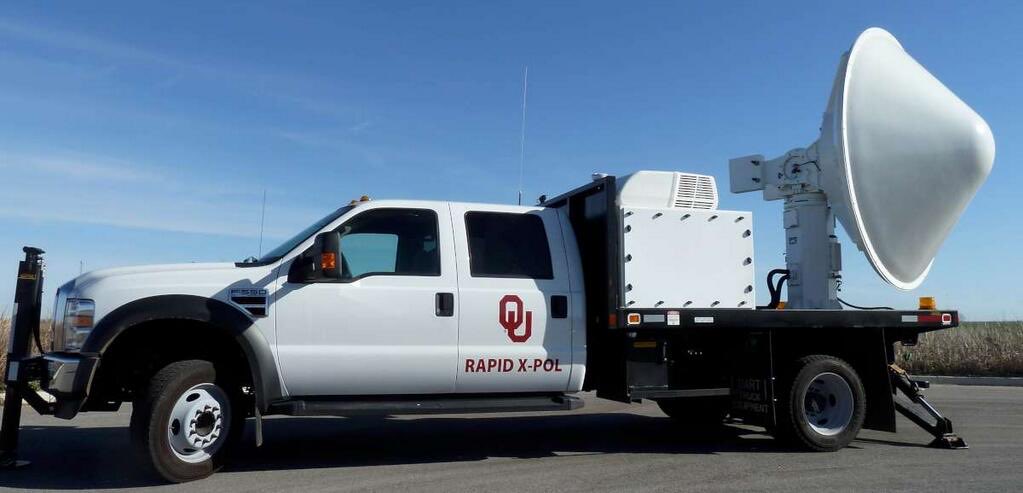 Radio_Britt's tweet photo. My weather awareness clicked up a few notches when I saw one of these traveling through my area in Canadian County. https://t.co/K7CGjmPZ1B