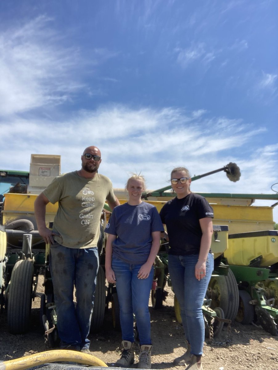 Excellent team corn plot in great weather for it learning new hybrids