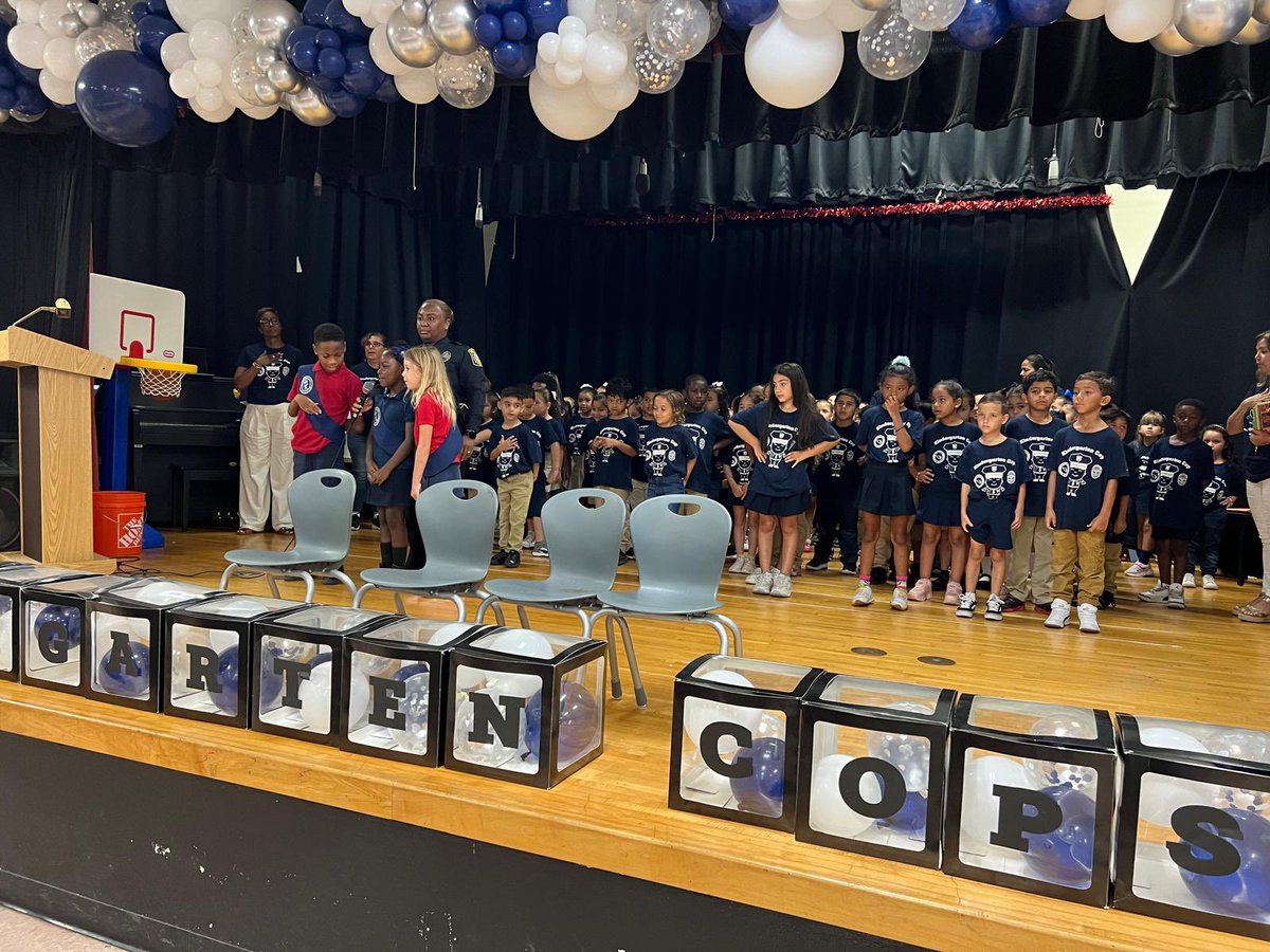Officer Thompson held a memorable Kindergarten Cop Ceremony, a remarkable event where our youngest learners embraced essential values like respect, hard work, & discipline. We extend our heartfelt gratitude to Officer Thompson for going above & beyond. #yourbestchoicemdcps