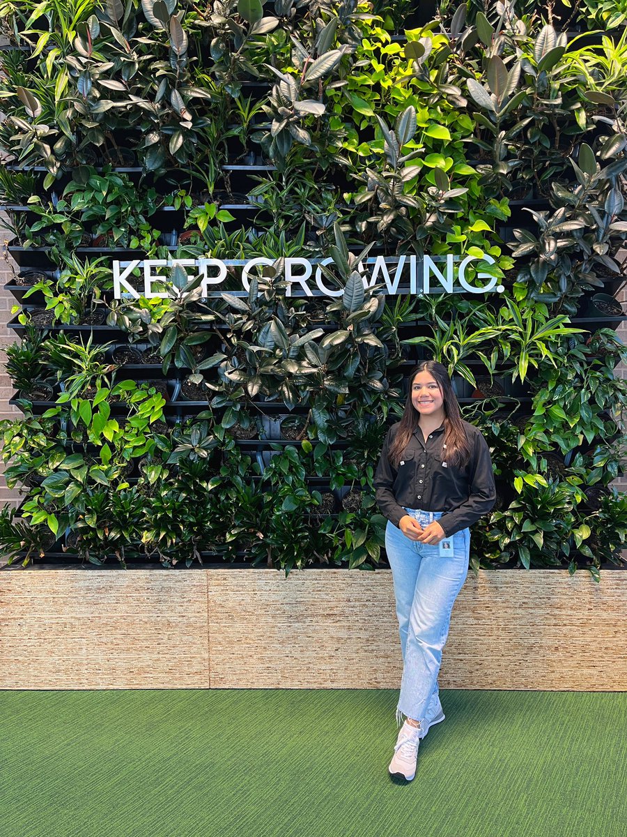 alejndrmvargass's tweet image. Thrilled to announce that I will be joining Corteva Agriscience this summer as an R&amp;amp;D Biotechnology intern! 🙌🏾 Excited to learn and gain experience from this amazing opportunity. #LifeatCorteva #CortevaAgriscience