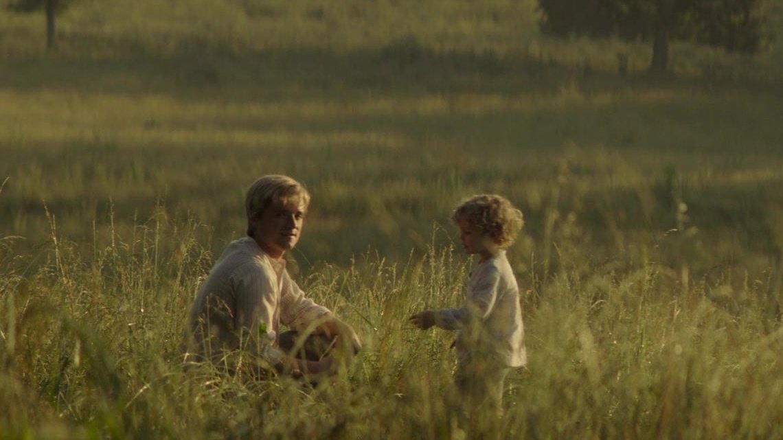 blownostalgia's tweet photo. we got everlark endgame https://t.co/pflP0j9sBQ