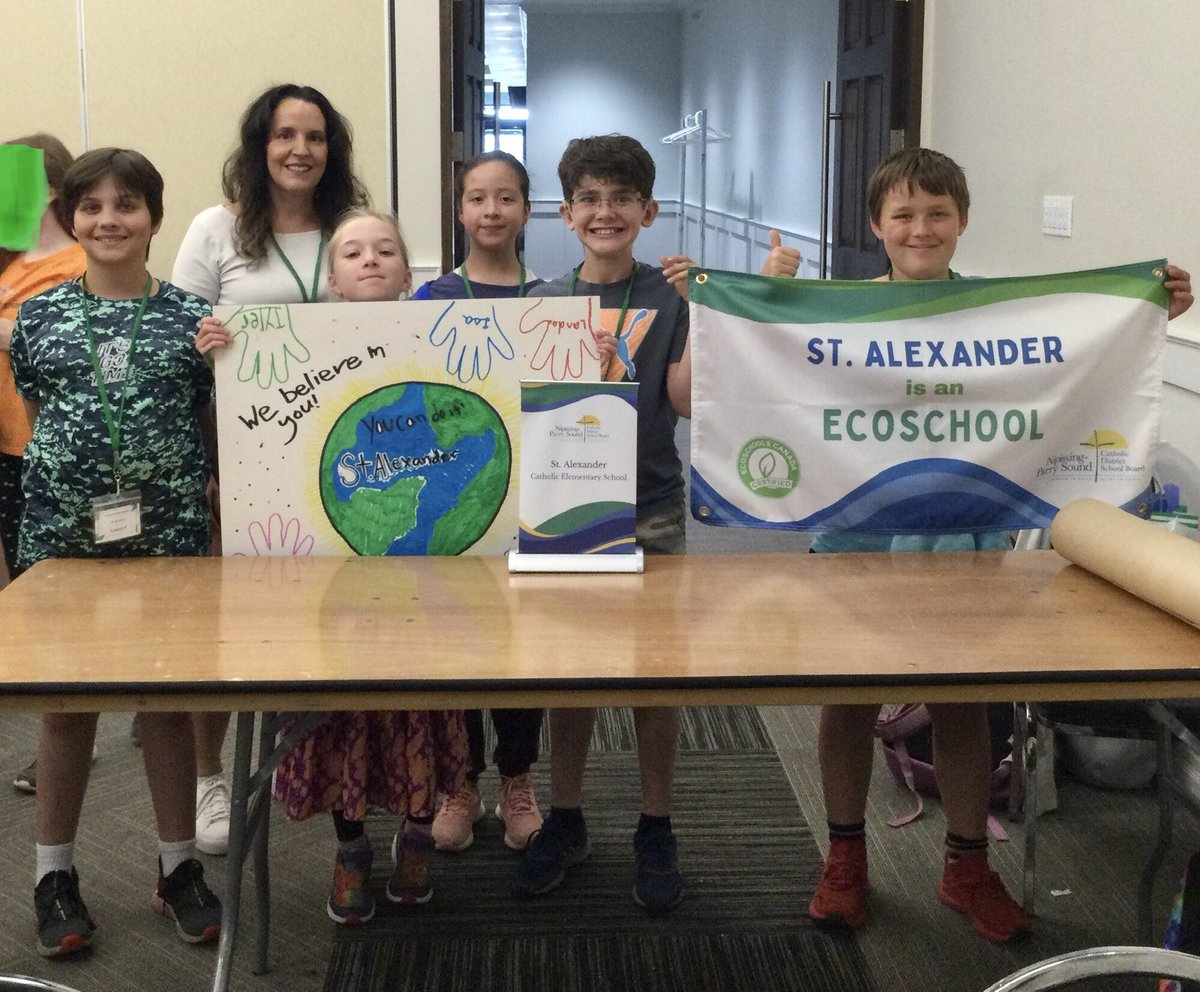 rhondadagostino's tweet photo. A day to celebrate, Miigwech St. Joseph-Scollard Hall CSS, your leadership along-side Eileen Berwick, Terry Dubroy, Tory Fisher and MacKenzie Otter-Eyes was a wonderful experience for our Dragon’s EcoSchool Team! @EcoSchoolsCAN @StAlexDragons @npsc_schools https://t.co/DTzLZTRUwK