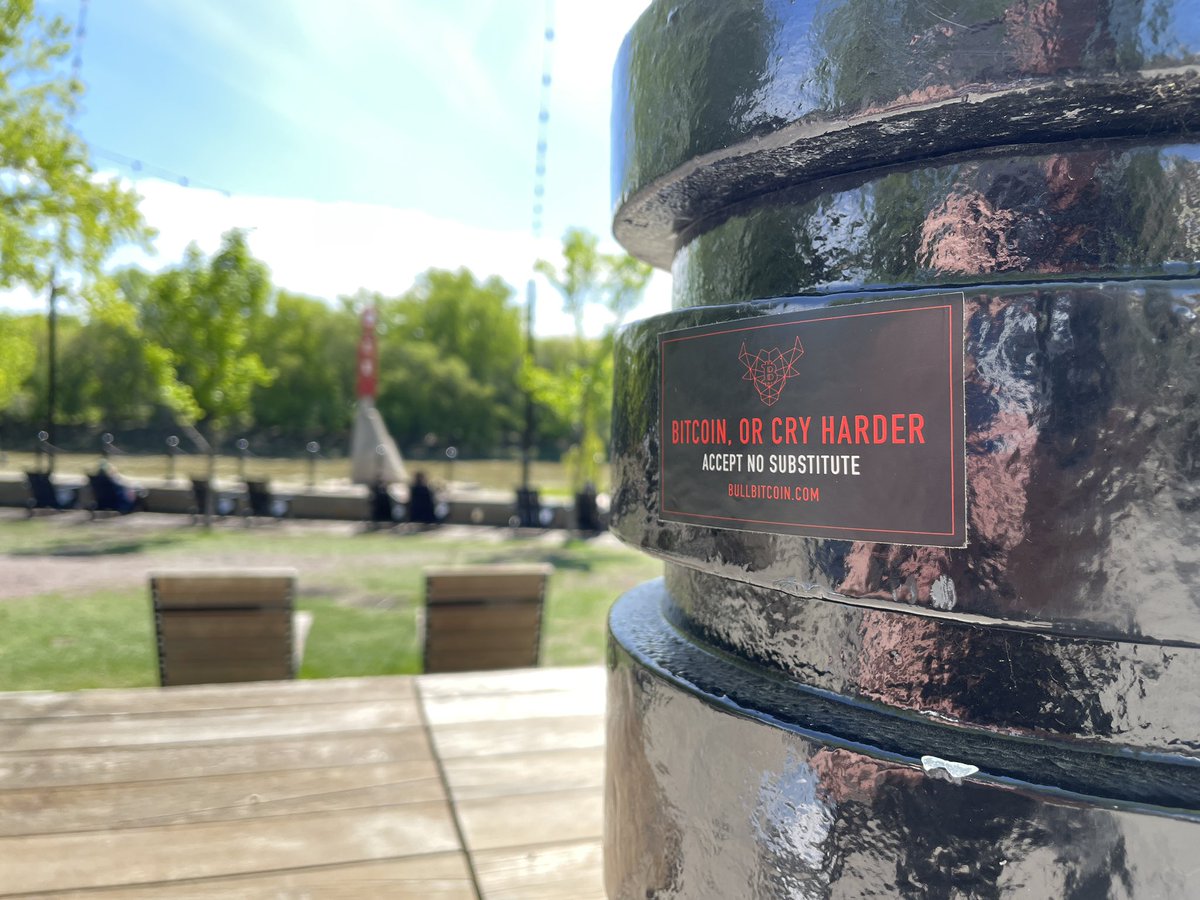 Gryffindave's tweet image. Orange pill #Winnipeg or die trying. Find this and I’ll send you 21,000 sats! @ManitobaBitcoin #ywg #Bitcoin