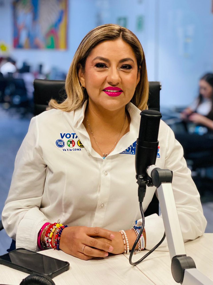 SGarciaSoto's tweet photo. En entrevista para #Ala1conSGS la candidata a la alcaldía @TlalpanAl @alfagonzalezm habló sobre su campaña rumbo a las #EleccionesMéxico2024 

"Hemos presentado las denuncias correspondientes, pero necesitamos que haya más efectividad en estrategia de seguridad nacional, por ejemplo, la Guardia Nacional reporta tala, pero no detenciones. El gobierno de la ciudad nos ha cerrado las puertas. Con @STaboadaMx no significa que estamos subordinados, al contrario, vamos a trabajar con nuestra línea... nos va a ir mejor", señaló.