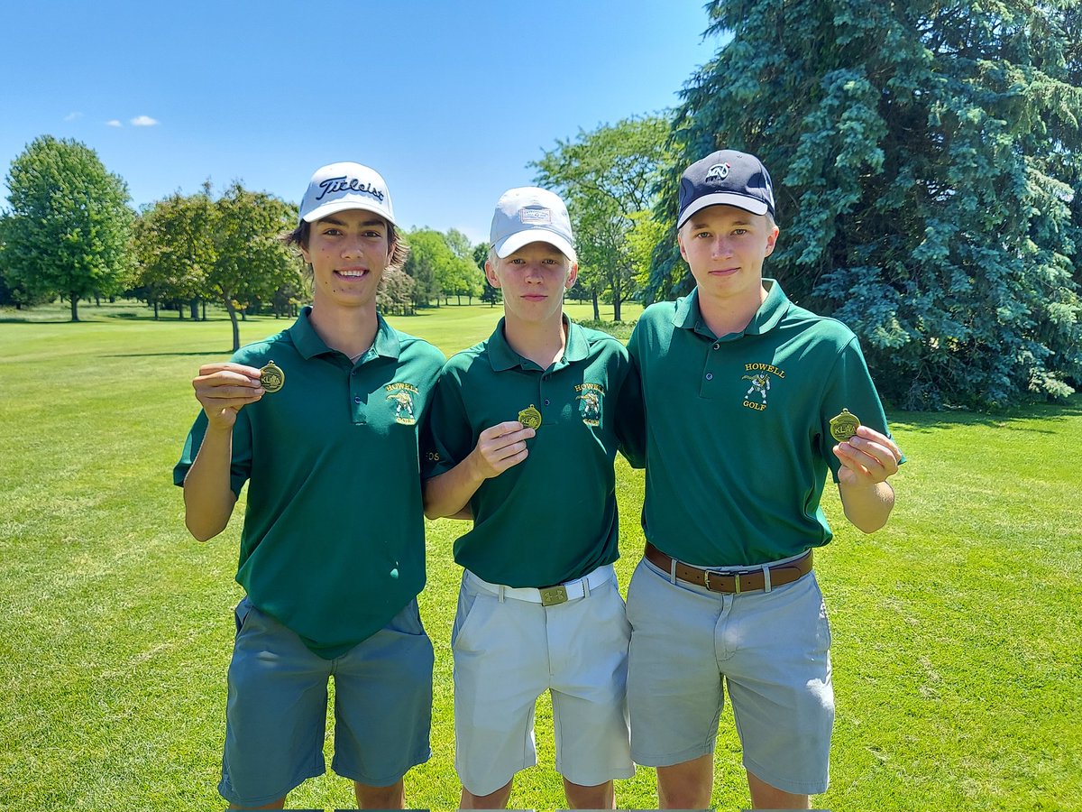 HowellBoysGolf's tweet photo. Howell wrapped up league play today finishing 2nd in the KLAA with two day total of 597 (304/293) Led by Rory Sturos 144 (72/72) Rory placed 2nd overall earning All Conference Honors. Joining him were Derek Kantola 10th Place  150 (79/71) Zach Spencer 11th Place 153 (75/78) https://t.co/9eEn6qhuz1