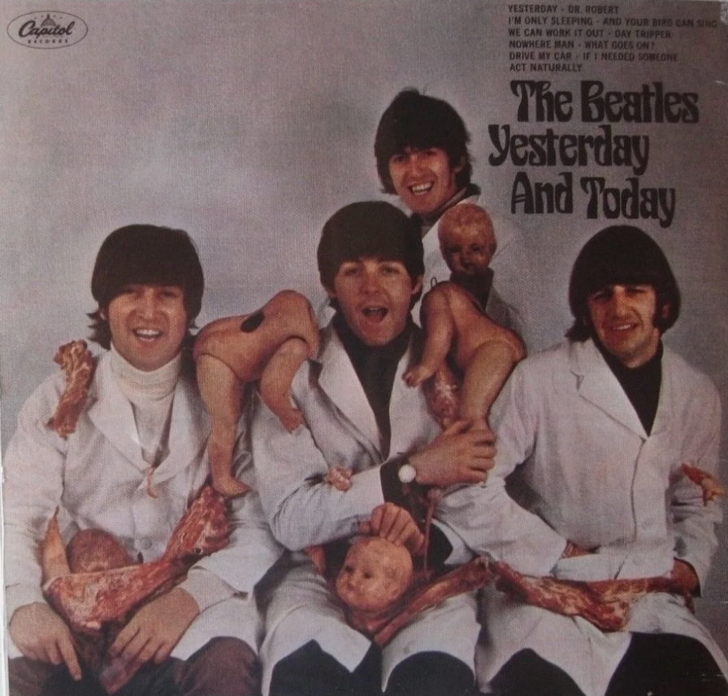SteveHonoluluHI's tweet photo. 【5月23日の The Beatles】
「Yesterday and Today🇺🇸」
ビートルズ初期~中期のアメリカ盤は
ジャケットや収録曲において本国🇬🇧とは(結構)かけ離れていた💢
特に異端だったのがこれで
もちろん「ただちに回収された」そうだ🤣
#Beatles #butchercover #YesterdayandToday https://t.co/hKH8xZPJa1