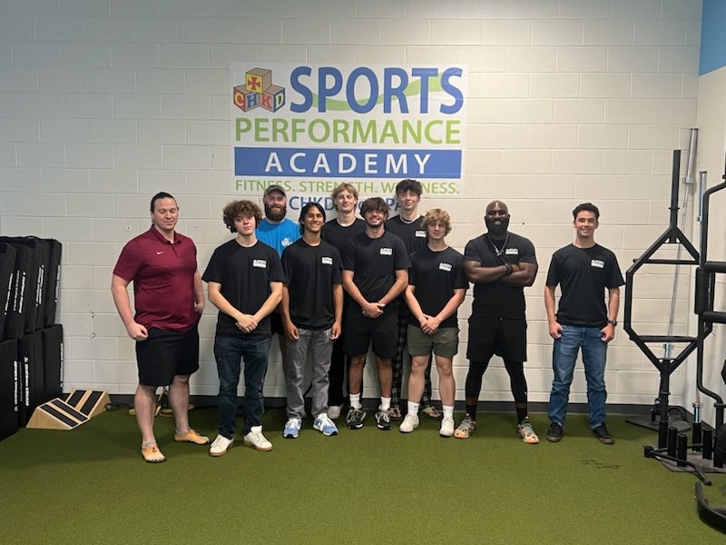 JHud8's tweet photo. I'm beyond thankful to Julius Delbridge and his PT staff at the CHKD Sports Performance Academy for being an integral part of Kellam's Personal Training Internship Program. Words can't express how grateful we are for the time &amp; effort they put in to making this program a success! https://t.co/1RrjmtgX0N