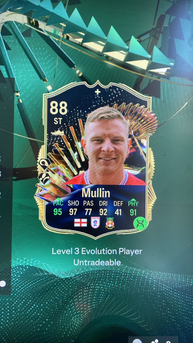 Lewis1442028's tweet photo. @FUT24News Paul mullin absolute club legend https://t.co/GLyvFWzAvw