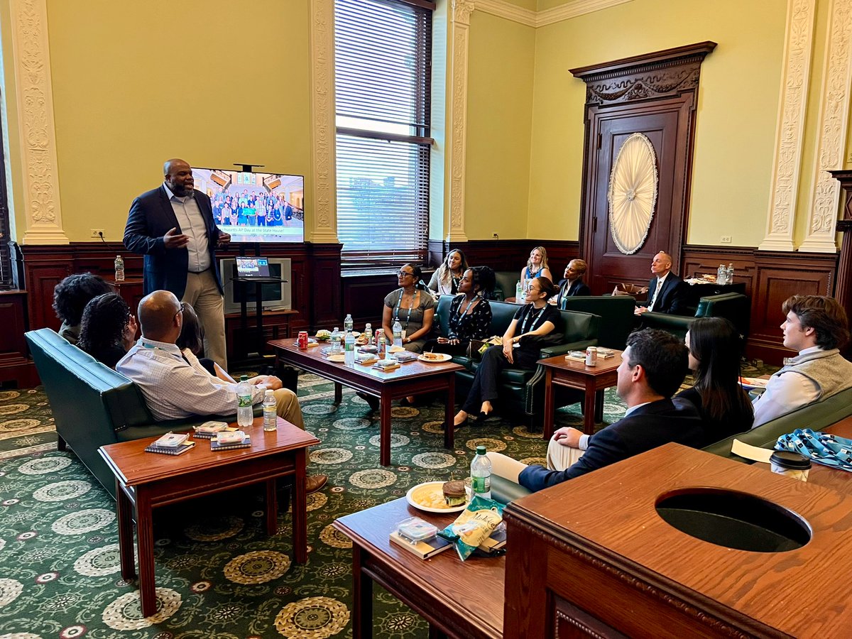 TinaAscolillo's tweet photo. Special thank you to @MassEducation Sec. @PatrickTutwiler &amp; @MassDHE Commissioner Ortega for participating in our celebration &amp; sharing the Administration’s education achievements &amp; goals #APDay #mapoli (🧵3/5) https://t.co/nIybKWOC5L