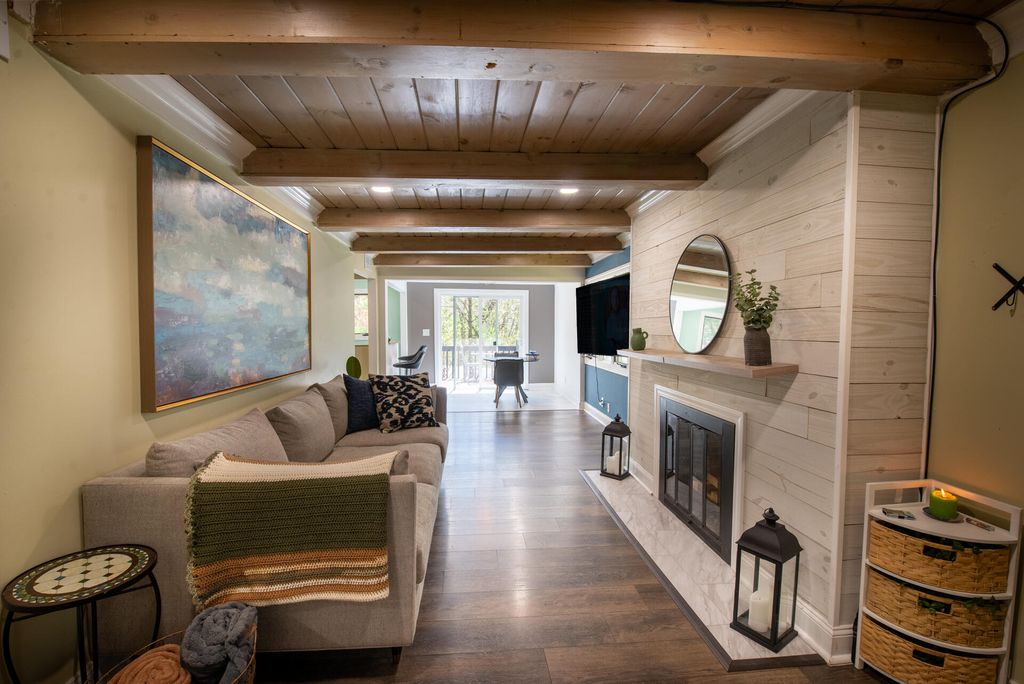 Bear Real Estate Group tweet media