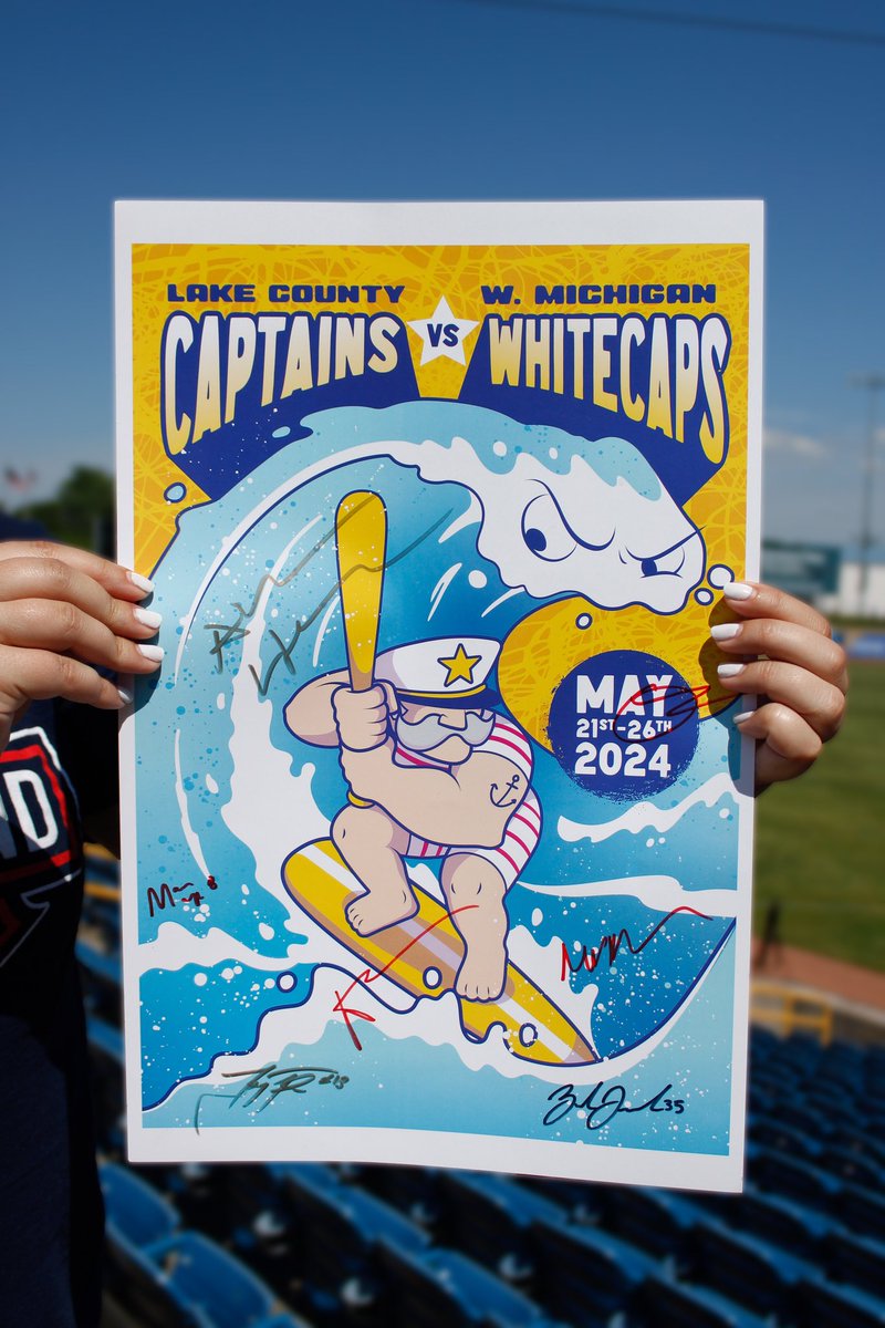 LCCaptains's tweet photo. GIVEAWAYYYYY TIME ‼️ 

Our local artist series poster signed by the boys 

To win…
- repost this
- follow us 

We will be picking THREE winners this Sunday (sooo keep those DMs open 👀) https://t.co/uPQaE6UZia