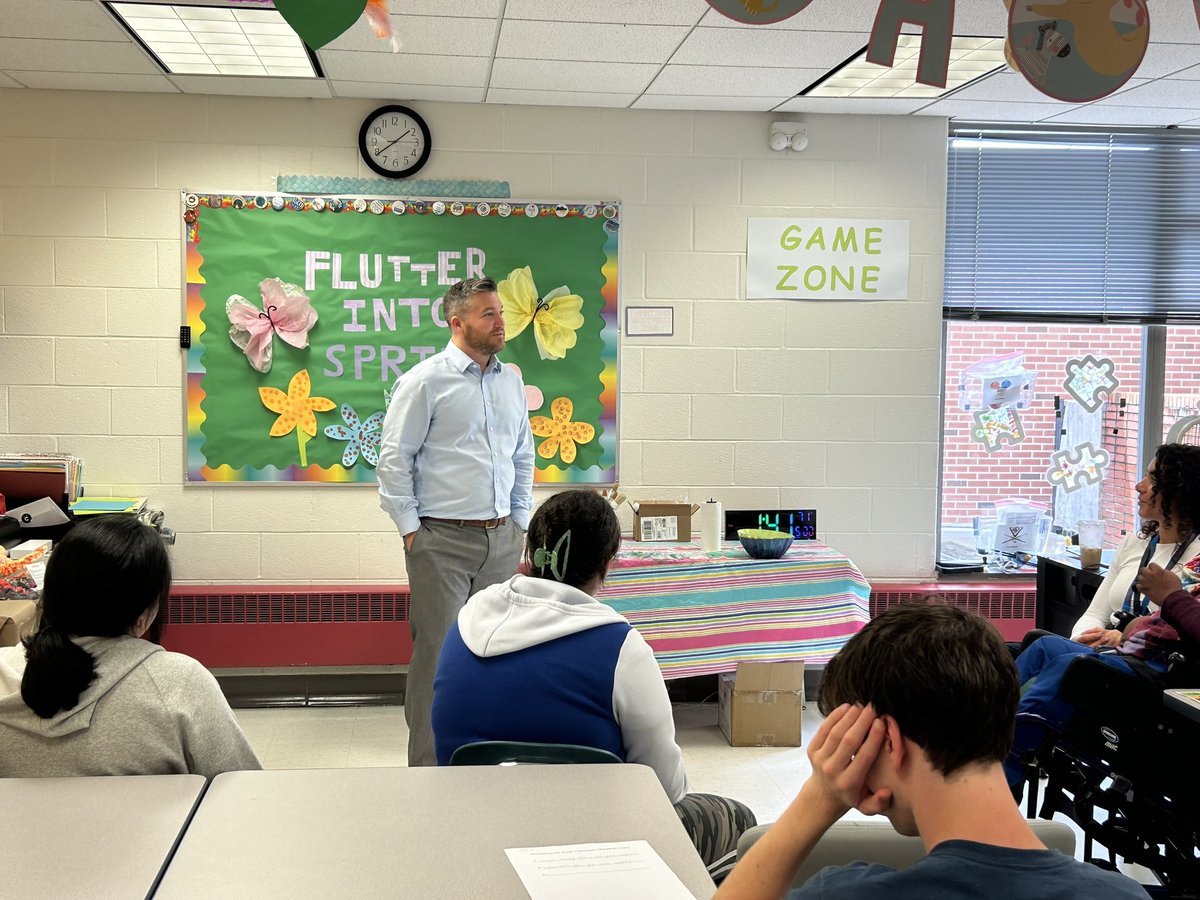 SnowMonster tweet media