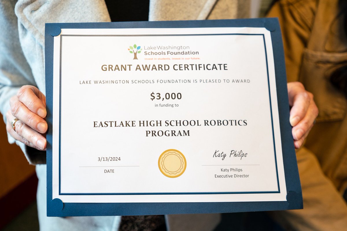 LWSFoundation's tweet image. Exciting news! We are proud to support STEM education by awarding a community grant to the Pack of Parts, an amazing robotics team that includes members from Eastlake HS, RHS, Tesla STEM, ICS, and homeschool. 🤖✨ #CommunityImpact #PackOfParts #STEMSupport #RoboticsGrant