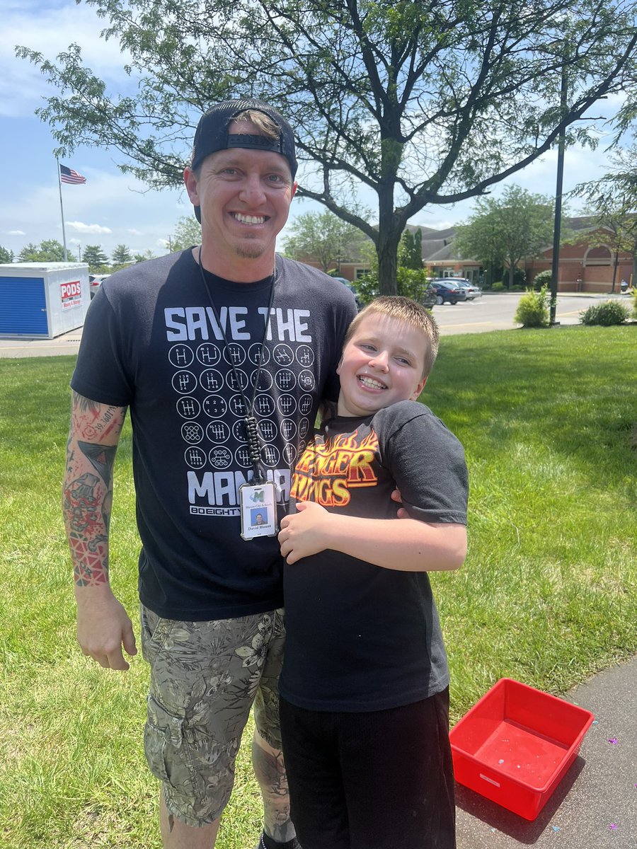 Eryn Kramer tweet media