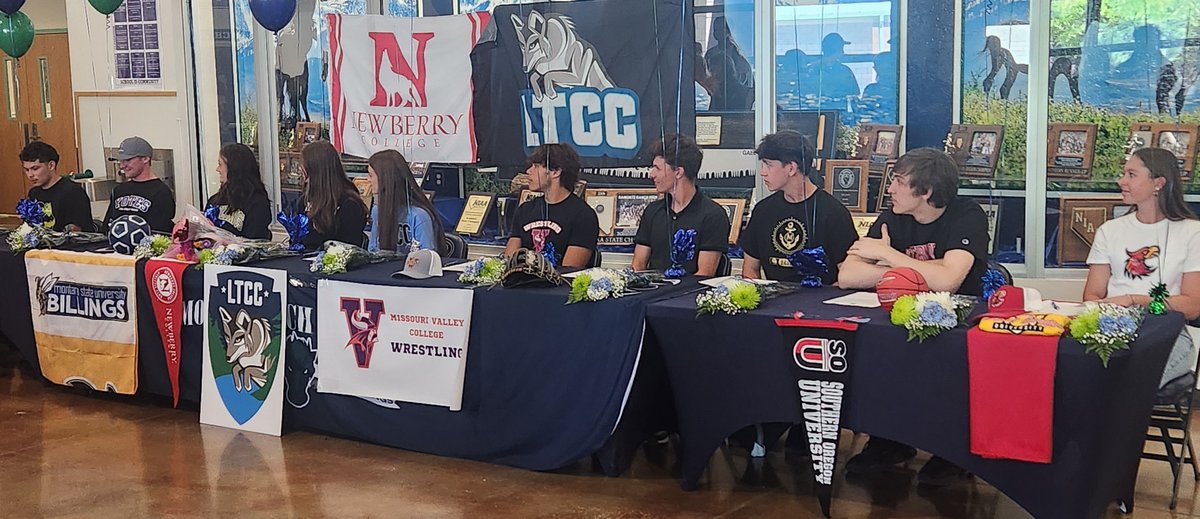 Damonte Ranch had 10 students sign for college athetics on Wednesday! Hailey Wackowski, Jace Anderson, Weston Meyer, Lucas Glass, Braelen Toles, Emily Brandt, Jenna Bartorelli, Caysie-Jean Baker, Dalton Legenbauer, Julian Velazquez