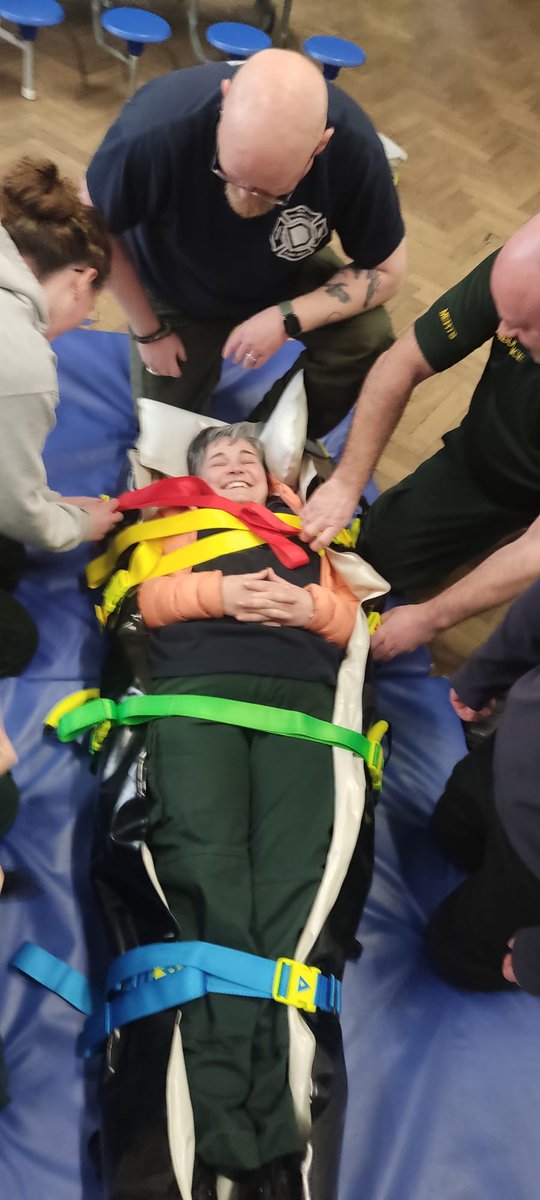 CardeyRoxanne's tweet photo. Oh, it's happened again.....
Having nearly completed my #FREC4 🤞🤞 I have somehow found now myself booking on to the upcoming #SALM course with @MERTS_UK

Anyone would think I'm having fun! https://t.co/eLw2huRkxt