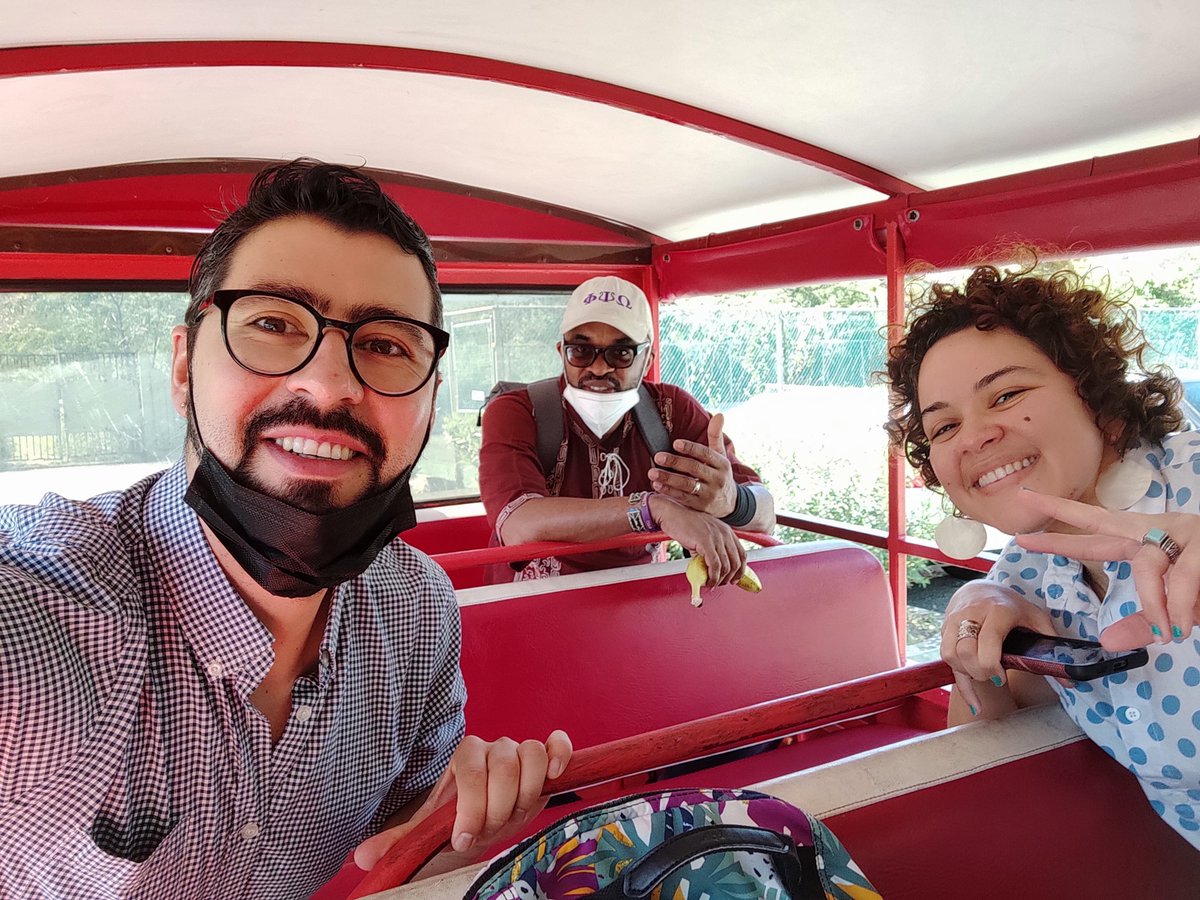 SEAS_Islands's tweet photo. In a recent blog post, Manuel Pérez-Troncoso, a postdoctoral researcher and evaluator with the NSF INCLUDES #SEASIslandsAlliance, discusses the strategy of using "cultural profiles" to map the identity of young islander scientists. https://t.co/1ikb9zkIPD