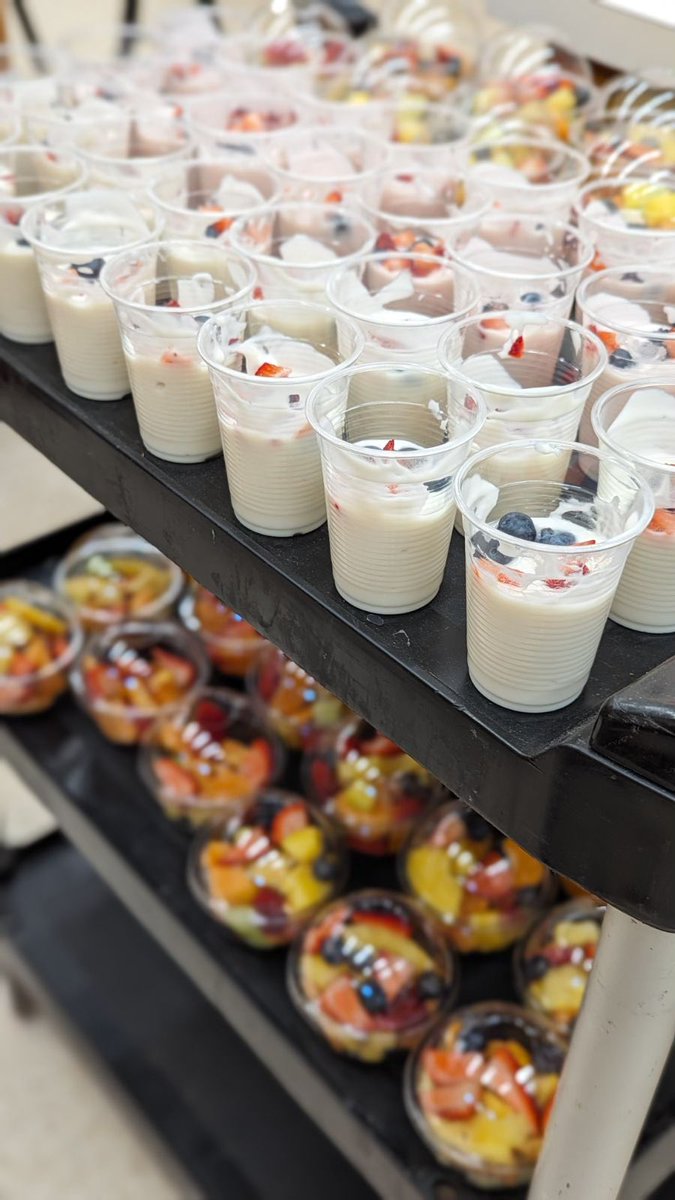 mrsamitchell04's tweet image. Thank you to our @CayugaSchool vocational students for putting together a lovely and healthy breakfast program. @GEDSB