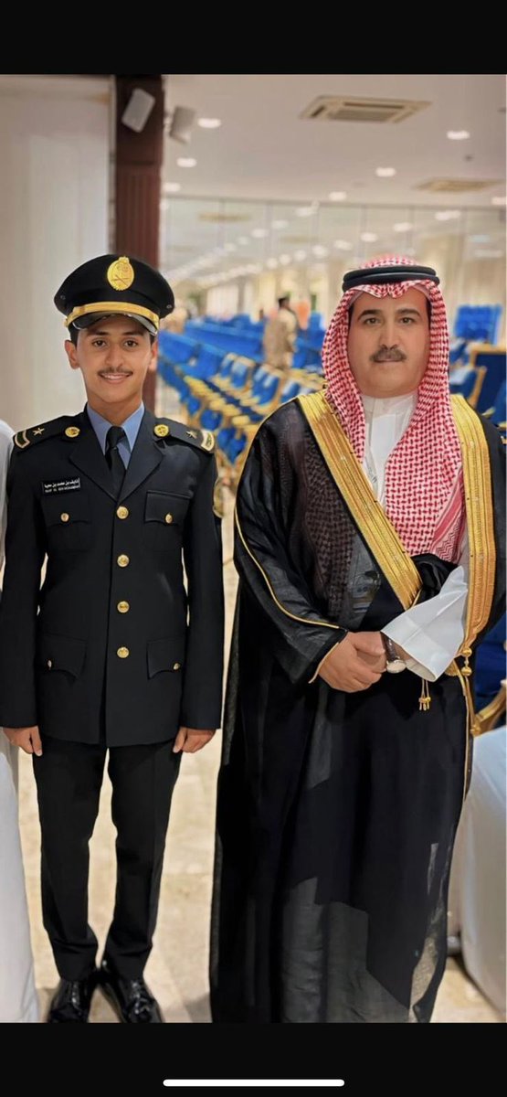 D3LOOj's tweet photo. #مناسبات_الحناتيش | نهنئ الملازم نايف بن محمد بن نايف بن محيا بمناسبة تخرجه من كلية الملك خالد العسكرية برتبة ملازم، سائلين الله له التوفيق 
في خدمة دينه ومليكه ووطنه. https://t.co/3tblkRW6ep