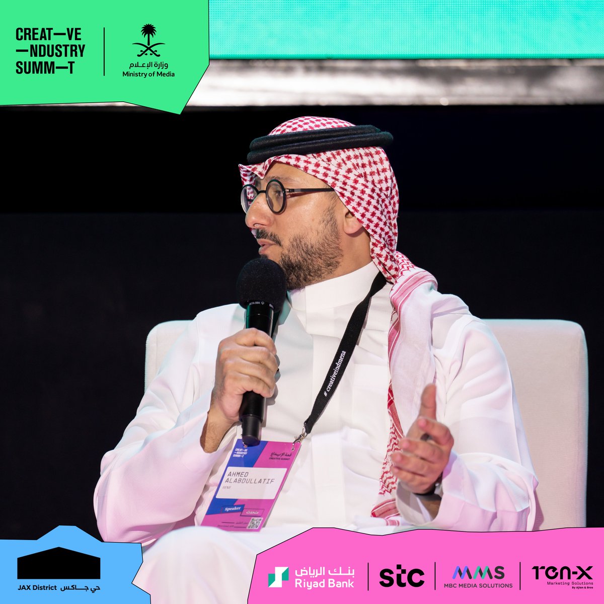 creativeindMENA's tweet image. 📸 Sneak peek at the excitement and heated vibes from the #CreativeSummit "Building a Brand Story" panel. 🔥✨