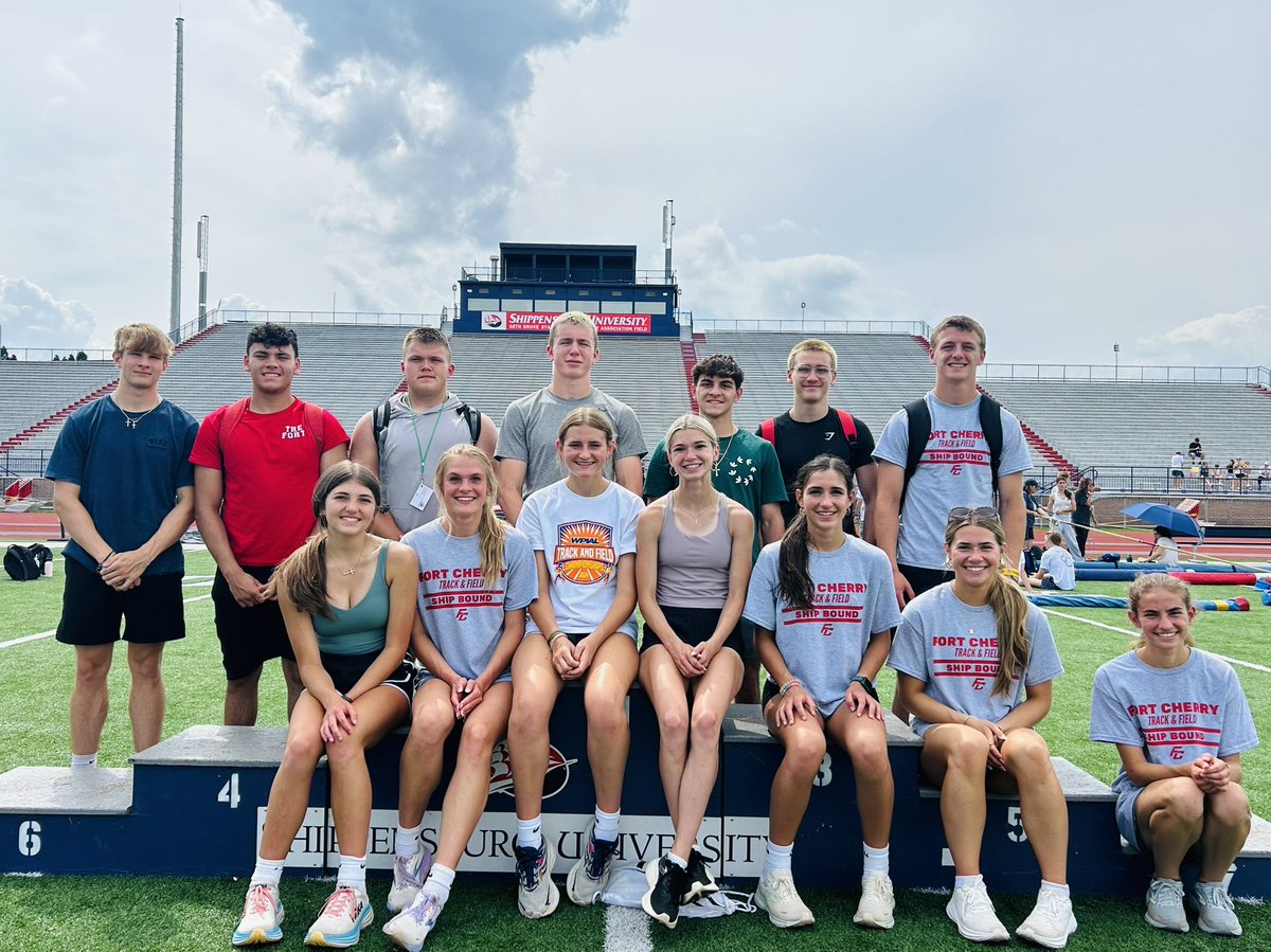 ActionMaxin's tweet photo. After some speed work dodging all the athletes and some handoffs fine tuning, #FCTrack is ready to roll tmrw at the PIAA State Championship and go medal hunting! #14Strong https://t.co/iq9dTJNFxb
