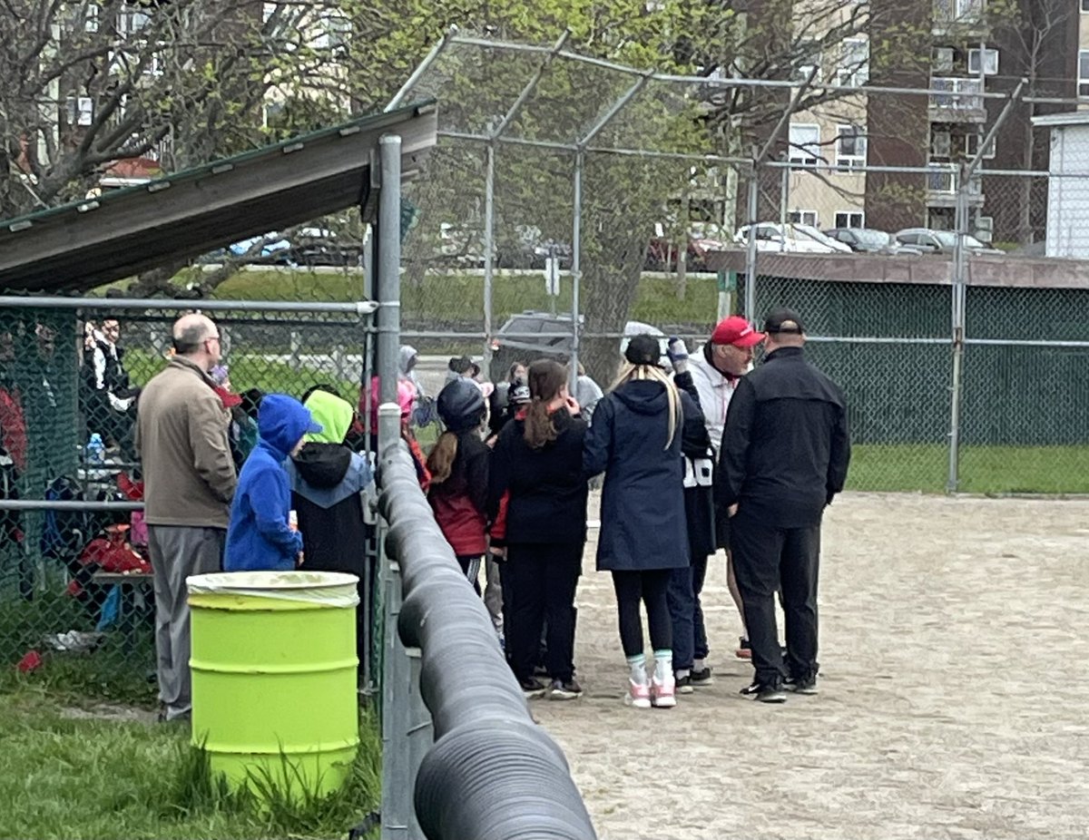 Ms. Crane tweet media