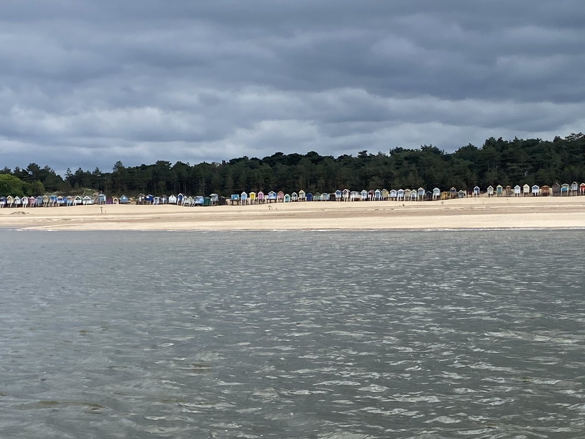 Wells Harbour Master tweet media