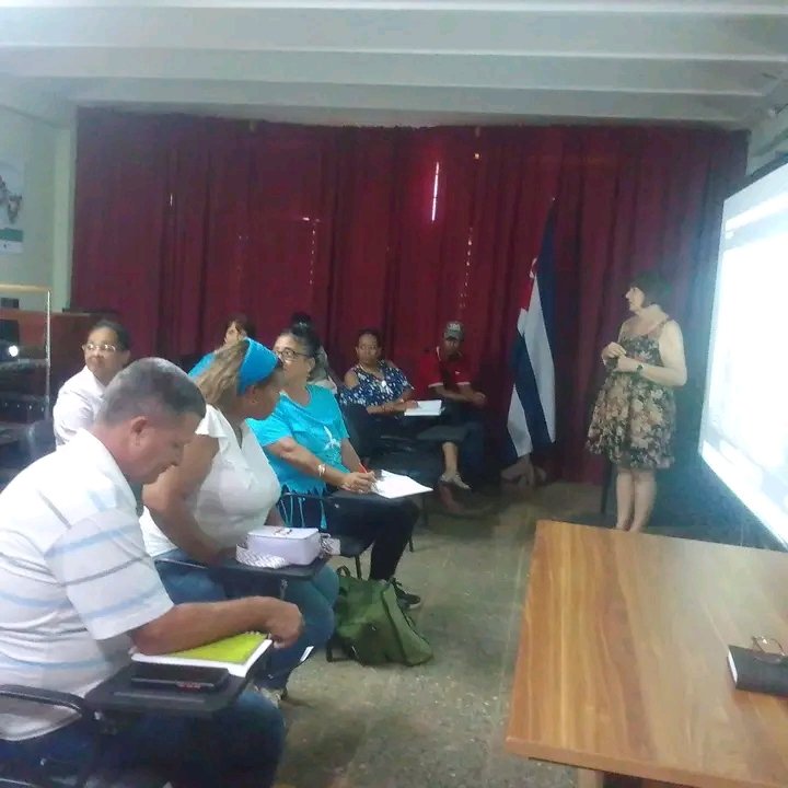 martinez_daima's tweet photo. Recibimos hoy en nuestro municipio a los compañeros del CEDEL,en visita de comprobación de los resultados de los Proyectos de fase III de PRODEL.
#ArtemisaJuntosSomosMás 
@DiazCanelB @PedroDisbel @GladysArtemisa @RicardoArtemisa @DrRobertoMOjeda https://t.co/RyEfFzb032