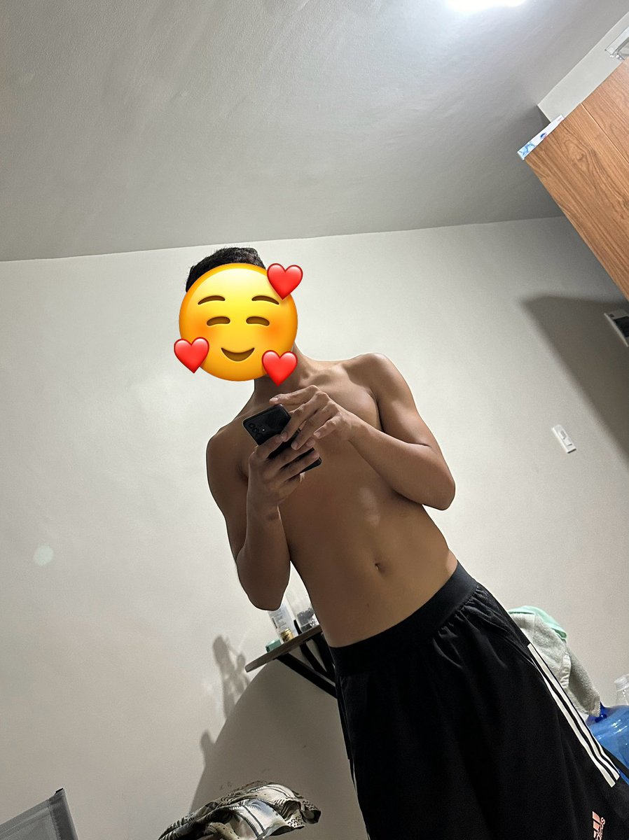Cebutoyi's tweet photo. 6 footer basketball player and high possibility to be my fubu. Cant complain. #altercebu #altermandaue #alterlapulapu @AltSandia https://t.co/AZTbhHibVA