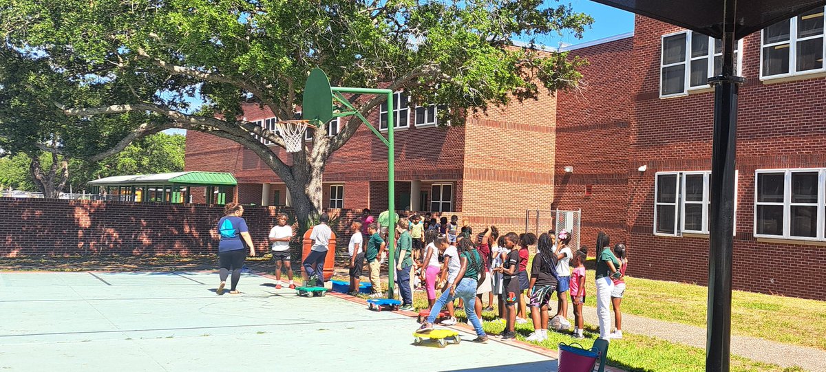 LockhartMagnet's tweet photo. Water Day!  Who had more fun, teachers or students? #SetSailforSuccess @SDHCMagnet @TransformHCPS https://t.co/k0gsI8MBql