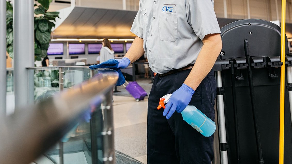 Join CVG's Environmental Services team! We're hiring for multiple positions: 1⃣Environmental Services Supervisor 2⃣Lead Environmental Services Technician With starting pay of $22/hour or more based on experience, shift differentials, competitive benefits, and more, now is your