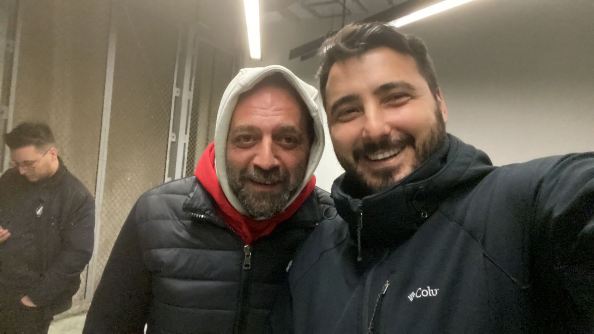 Abim aldık kupayı