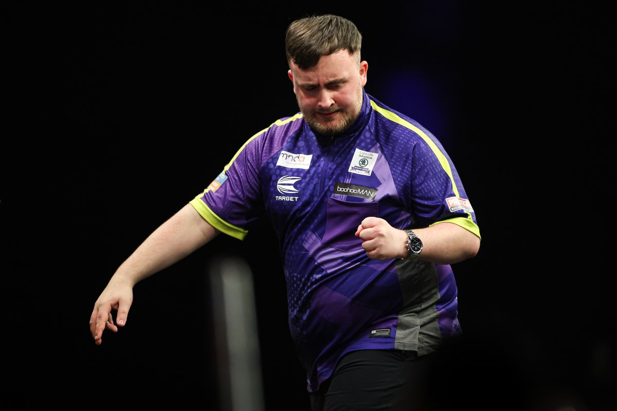 livedarts's tweet photo. LUKE LITTLER HITS A NINE-DARTER IN THE FINAL!!! 9⃣🤯

#PremierLeagueDarts https://t.co/8G8LbTNx2M
