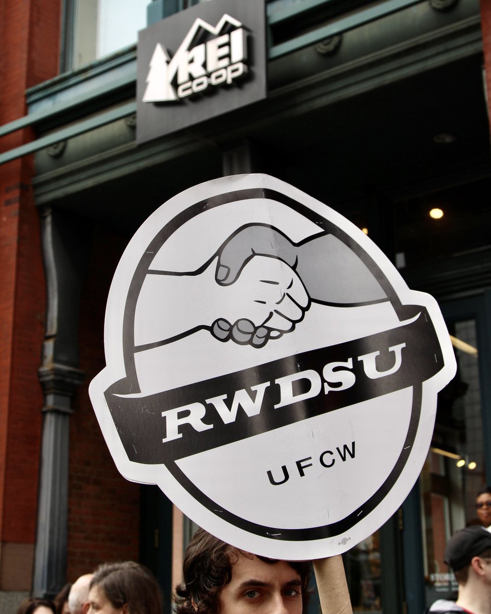 All eyes on @rei this week waiting to see if they’ll stop their bad faith bargaining and come to the table and negotiate a #faircontractNOW! @reiunion has been taking action all week! All three @RWDSU stores have participated, with more actions to come coast to coast! #reiunion