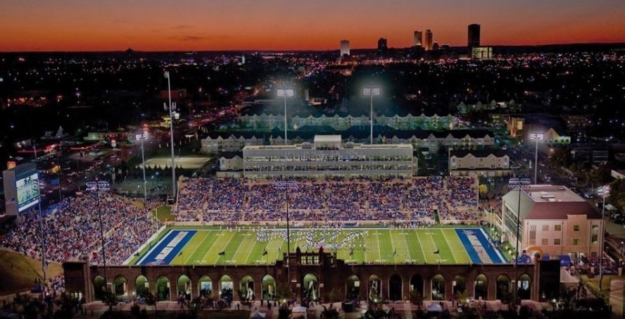 Very thankful to have received an offer from the University of Tulsa! Had a great talk with <a href="/CoachAMayes/">Adrian Mayes</a> and I’m extremely excited for the opportunity!
@TulsaCoachKDub 
#ReignCane