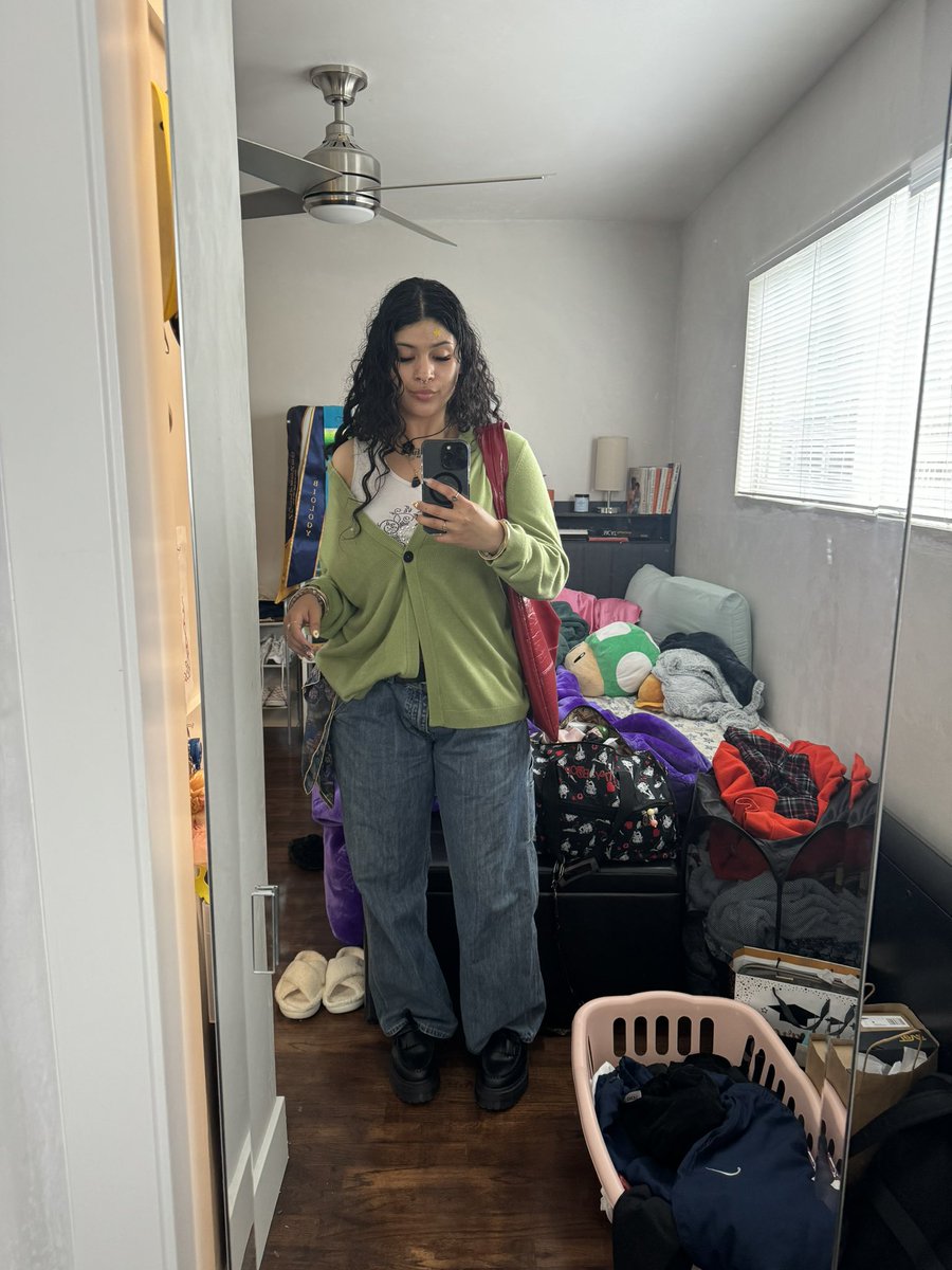 seriouslyylizz's tweet photo. Me dump https://t.co/PWyQeGFMt0