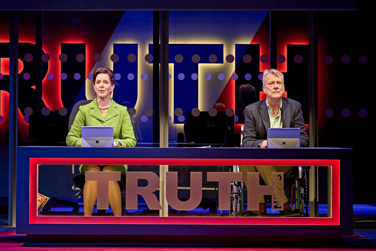 Razor-sharp wit and classic British comedy define #DropTheDeadDonkey! Don’t miss the original cast 30 years on… 📺

Last few chances to see! Book your tickets now at dropdeaddonkey.co.uk ✨