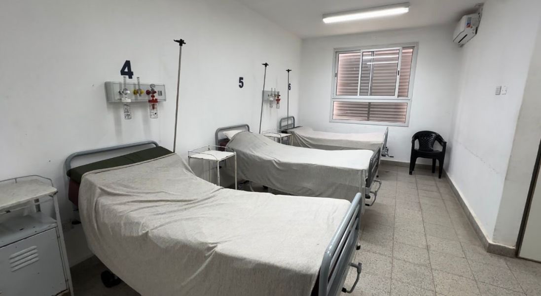 GustavoSaenzOK's tweet photo. Avanza la obra del servicio de diálisis en el hospital de Joaquin V. González🚧

🏥Este dispositivo funcionará con 7 equipos y sillones para dializar a pacientes con insuficiencia renal que residan en el departamento Anta y en zonas aledañas y tendrá capacidad para 42 personas(+) https://t.co/x6ZKK3GrmA