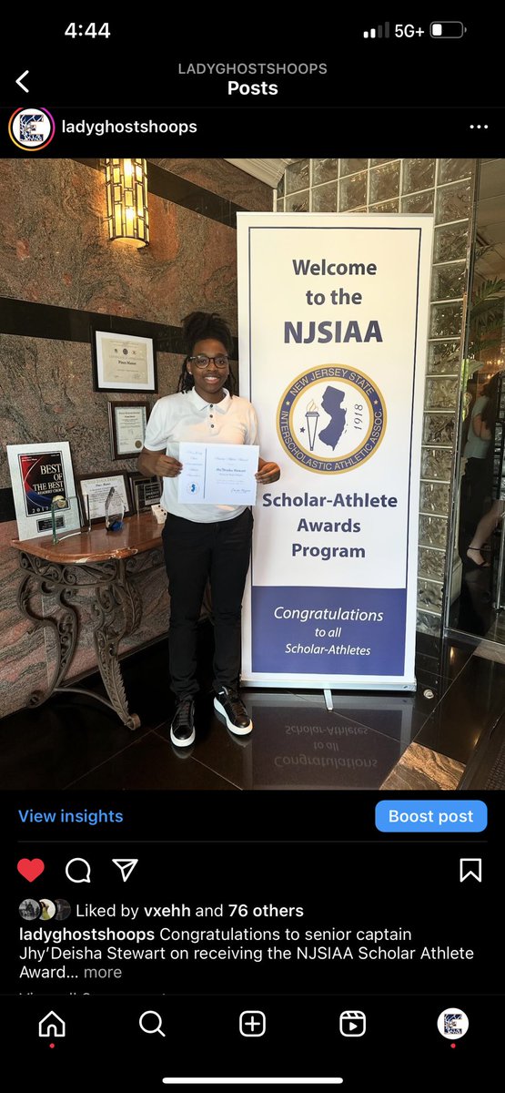 Congratulations to senior captain Jhy’Deisha Stewart on receiving the NJSIAA Scholar Athlete Award!! #GlissonStrong💜 #JustUs #LLR🕊️