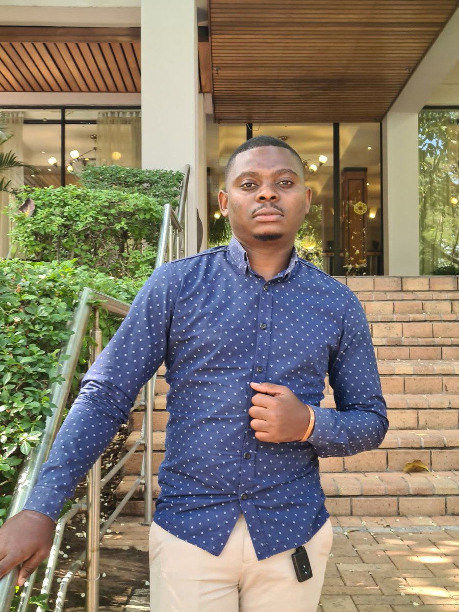 frank_bunda's tweet photo. Ifwe tuli ku other side kanshi kunuma they are launching tuma Brothers Mixers 😂😂 https://t.co/c3B11Hs1aA